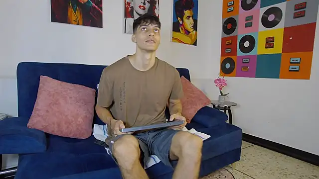 AlessioVitale online show from 11-19-25, 12:16