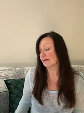 Snapshot of HotLdyllic chatting on 03-05-26, 05:09 HotLdyllic online show from 03-05-26, 05:09