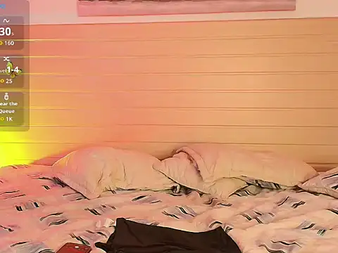 Madisonkay online show from 12-14-25, 07:18