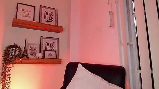 Madisonkay online show from 04-30-26, 08:57