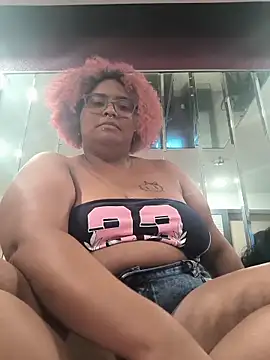 Snapshot of Peachii69 chatting on 02-14-26, 02:52 Peachii69 online show from 02-14-26, 02:52