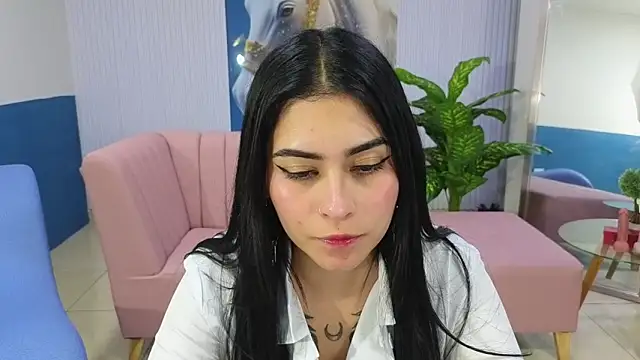 Snapshot of amy_lovelydoll chatting on 04-15-26, 07:21 amy lovelydoll online show from 04-15-26, 07:21