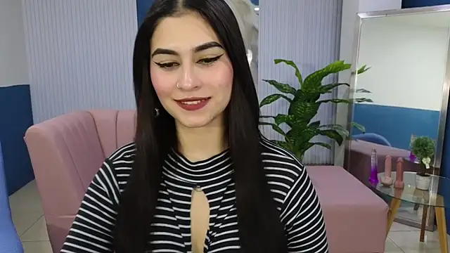 Snapshot of amy_lovelydoll chatting on 05-12-26, 06:49 amy lovelydoll online show from 05-12-26, 06:49