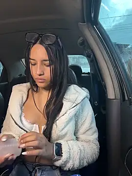 Samantha firee online show from 12-03-25, 11:08