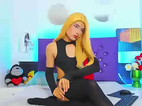 RegannTaylor online show from 01-31-26, 07:34