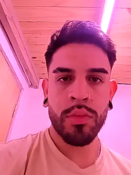 Snapshot of Kbra_1111 chatting on 01-10-26, 04:58 Kbra 1111 online show from 01-10-26, 04:58