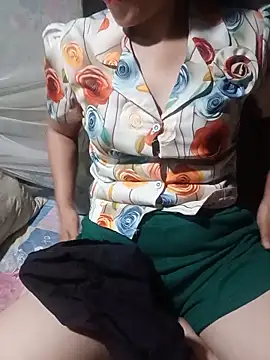 Alice-567 online show from 06-18-26, 01:39