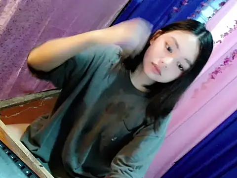 lustfullakim online show from 11-28-25, 05:21