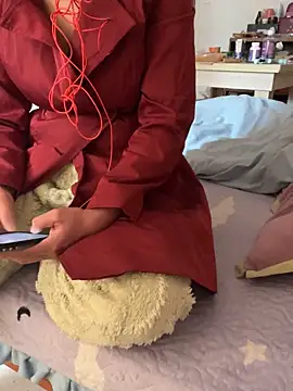 Snapshot of daaqnn chatting on 11-06-25, 02:01 daaqnn online show from 11-06-25, 02:01