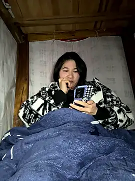 Snapshot of daaqnn chatting on 01-10-26, 11:20 daaqnn online show from 01-10-26, 11:20