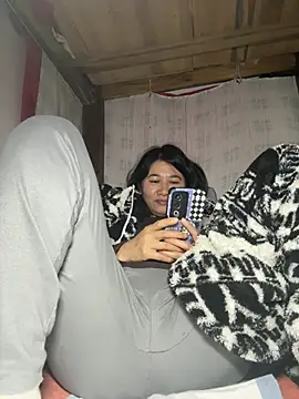 Snapshot of daaqnn chatting on 01-15-26, 12:21 daaqnn online show from 01-15-26, 12:21