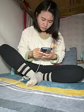 Snapshot of daaqnn chatting on 02-24-26, 12:52 daaqnn online show from 02-24-26, 12:52