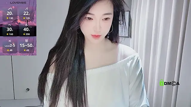 YunShan-33 online show from 02-18-26, 04:30