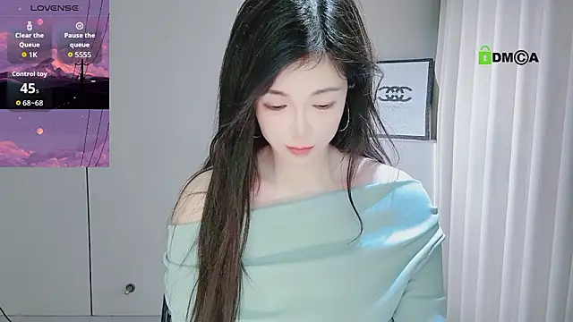 YunShan-33 online show from 03-13-26, 02:56