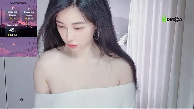 YunShan-33 online show from 05-06-26, 04:30