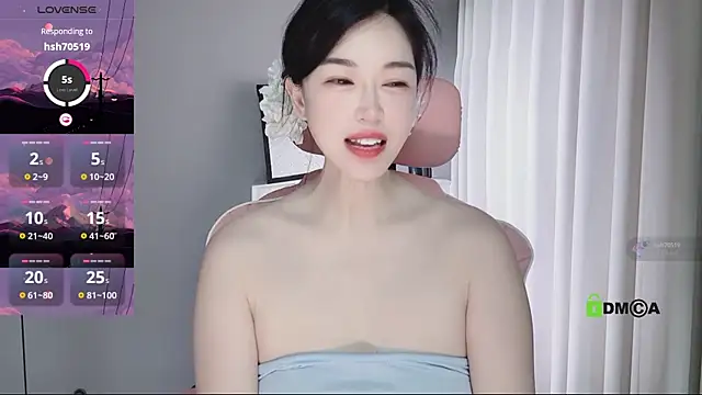 YunShan-33 online show from 06-24-26, 04:44