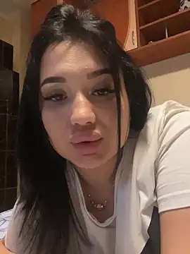 Bella Ella1203 online show from 11-09-25, 06:06