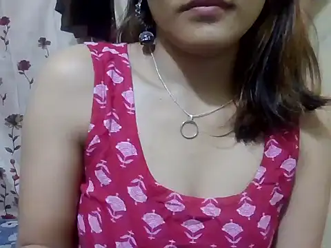 maira 33 online show from 11-05-25, 03:56