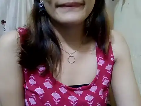 maira 33 online show from 11-12-25, 03:56