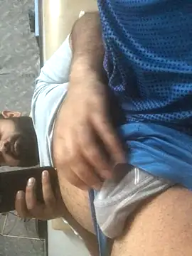 Snapshot of alan0ass chatting on 12-16-25, 06:35 alan0ass online show from 12-16-25, 06:35