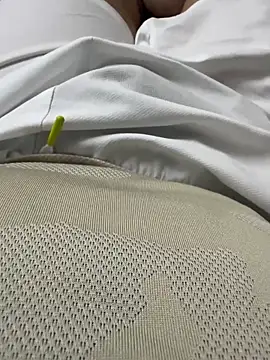 Snapshot of alan0ass chatting on 12-21-25, 07:59 alan0ass online show from 12-21-25, 07:59