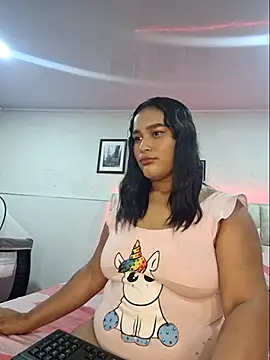 Snapshot of Sarah_Foxx_ chatting on 11-06-25, 07:37 Sarah Foxx online show from 11-06-25, 07:37