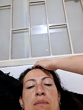 Lauryn Jones online show from 06-14-26, 07:27