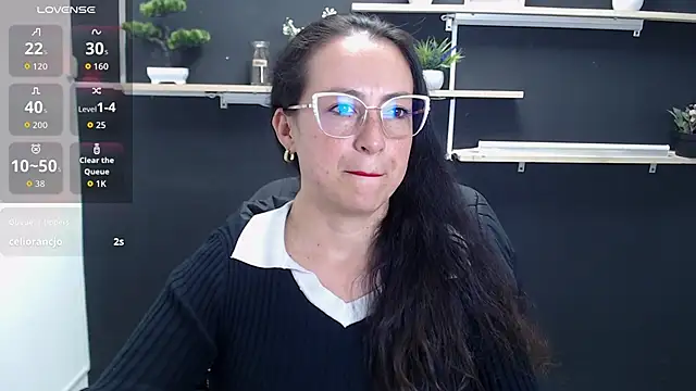 Lauryn Jones online show from 06-22-26, 08:39