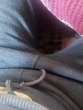 Snapshot of julifer_ chatting on 11-15-25, 12:45 julifer online show from 11-15-25, 12:45