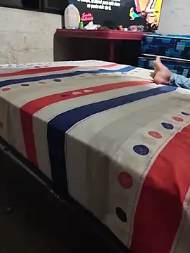 Snapshot of taylor1991V chatting on 11-03-25, 01:19 taylor1991V online show from 11-03-25, 01:19