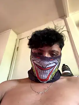 Elpichulotote20 online show from 01-14-26, 07:19