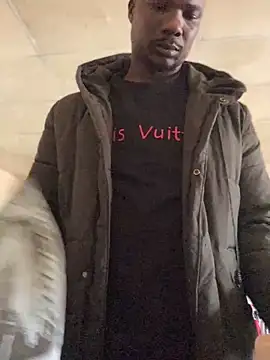 Ndodemnyamaxh online show from 12-18-25, 07:36