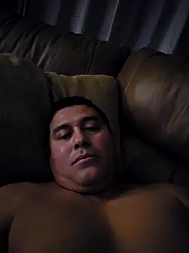 Snapshot of Jlethal67 chatting on 11-24-25, 08:14 Jlethal67 online show from 11-24-25, 08:14