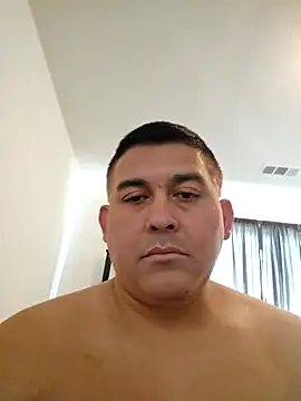 Snapshot of Jlethal67 chatting on 04-03-26, 09:35 Jlethal67 online show from 04-03-26, 09:35