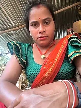 Snapshot of Hot_bhomi1 chatting on 11-02-25, 04:15 Hot bhomi1 online show from 11-02-25, 04:15