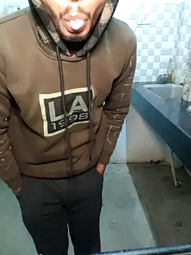 baby Cpl21 online show from 01-13-26, 03:39