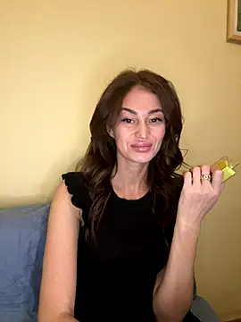 Sindy Energy online show from 12-21-25, 05:53