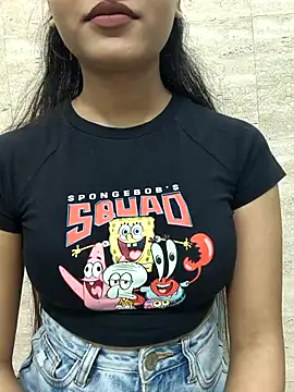 Snapshot of priya_030 chatting on 11-06-25, 10:16 priya 030 online show from 11-06-25, 10:16