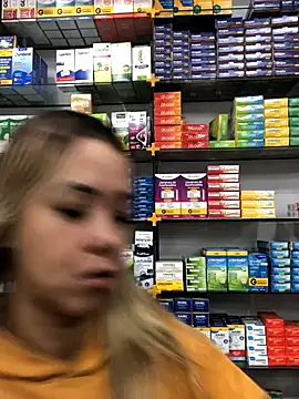 imoly  online show from 11-08-25, 11:54