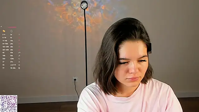 Snapshot of Xo_Laura chatting on 05-01-26, 12:59 Xo Laura online show from 05-01-26, 12:59