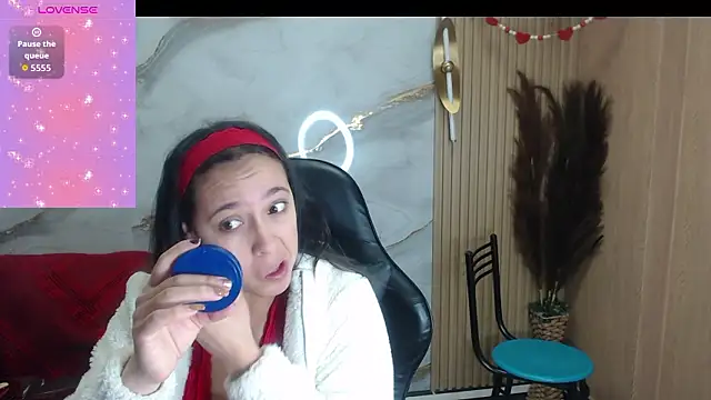 Snapshot of gabriella_storm_tf chatting on 02-12-26, 01:17 gabriella storm tf online show from 02-12-26, 01:17