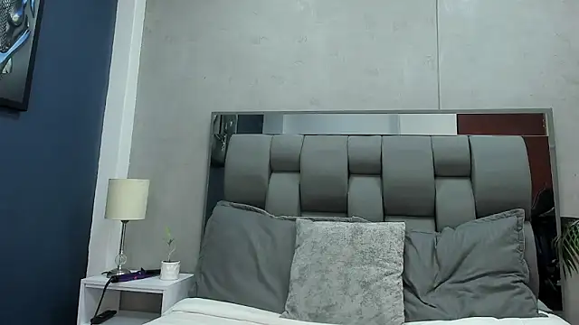 maddy  moon online show from 01-11-26, 05:01