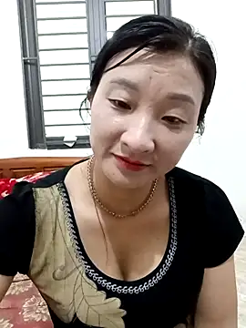 Snapshot of wees-lind chatting on 03-08-26, 02:04 wees-lind online show from 03-08-26, 02:04