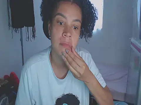 shayna cute online show from 05-08-26, 10:15