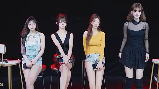 Snapshot of Sweet--Baby chatting on 02-01-26, 01:59 Sweet--Baby online show from 02-01-26, 01:59