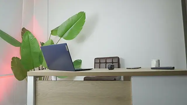 Snapshot of nylonisabella chatting on 03-07-26, 09:12 nylonisabella online show from 03-07-26, 09:12