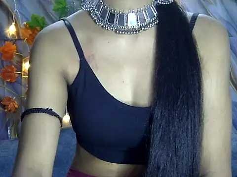 indian cutepair online show from 11-24-25, 05:01