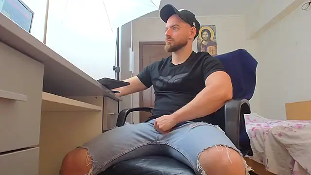 Ryanstone  online show from 06-05-26, 06:52