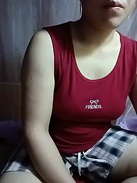 Snapshot of Sara_pusyy chatting on 07-15-26, 02:00 Sara pusyy online show from 07-15-26, 02:00