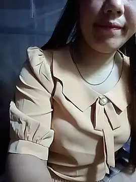 Snapshot of Sara_pusyy chatting on 08-02-26, 04:49 Sara pusyy online show from 08-02-26, 04:49
